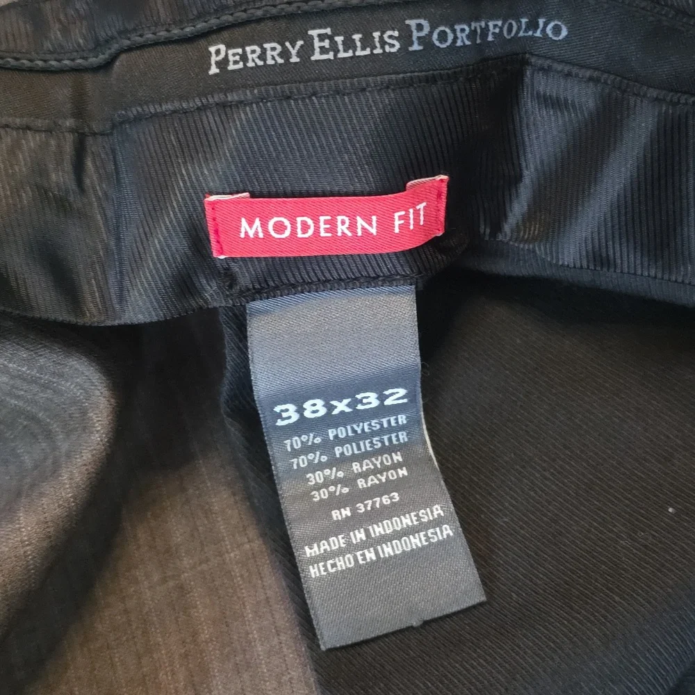 Perry Ellis Portfolio Modern Fit Dress Pants Size 38x32 Brown With Stripes